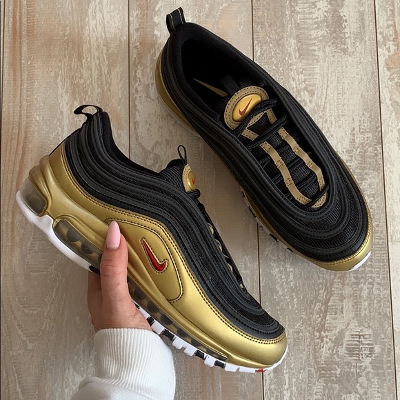 black and gold 95